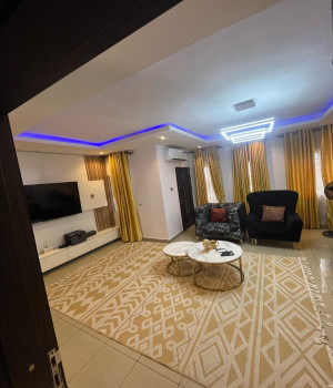 Earthklass Luxury 4 Bedroom