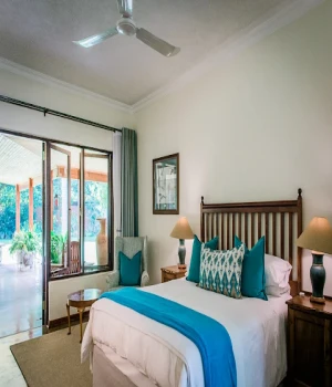 Queen Room