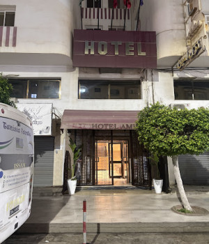 Amine Hotel