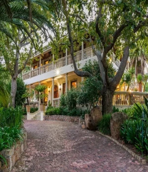 Ibis House