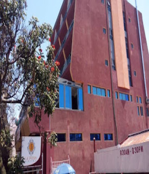 La Posh Hotel
