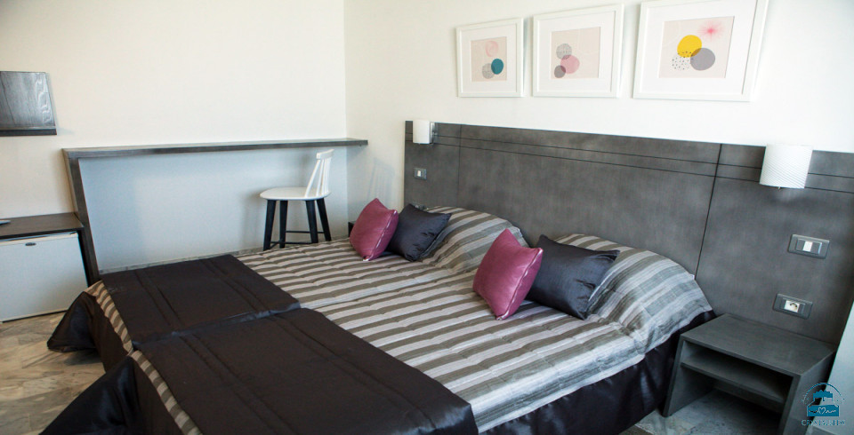 Yasmine Hotel