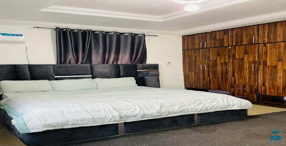 Kunz Elite Suites 