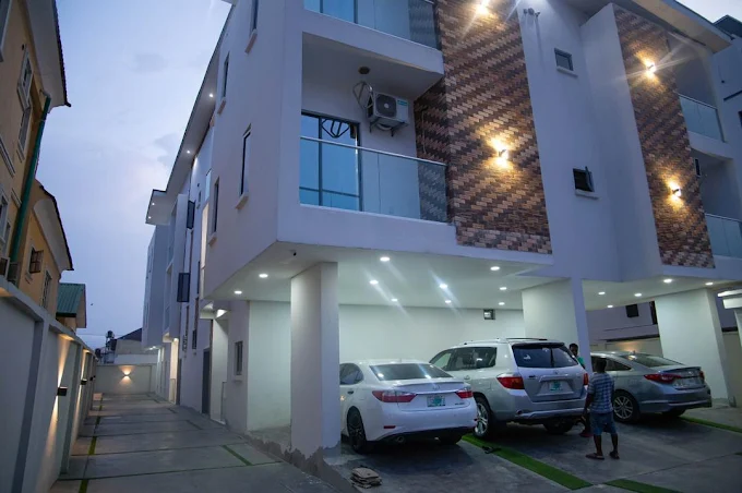 L-Rina Apartment