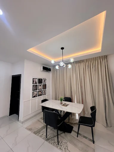 L-Rina Apartment