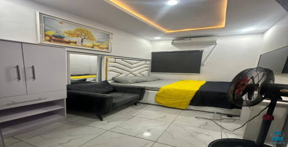 Magnanimous apartments