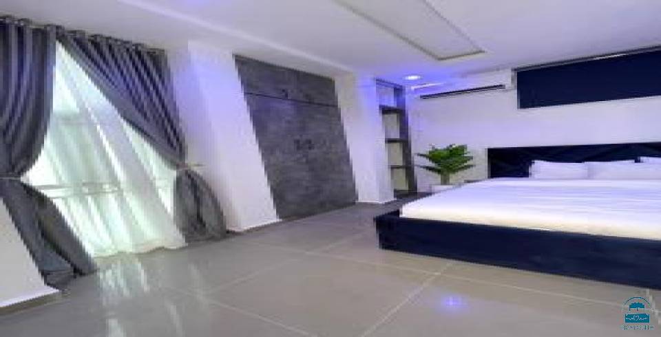 Wine House Apartments