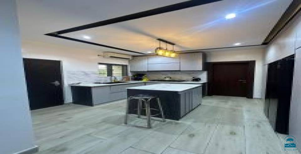 Alpha Luxury Residence