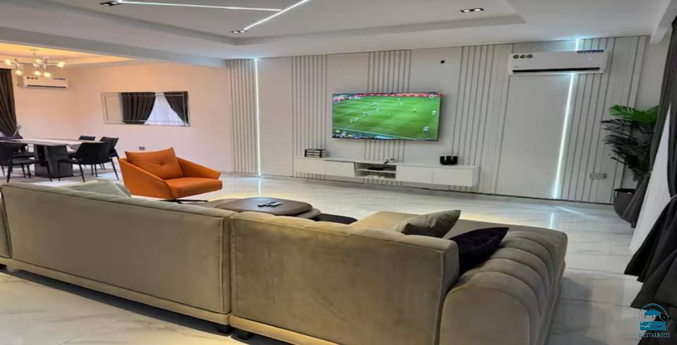 Stunning Apartments VI