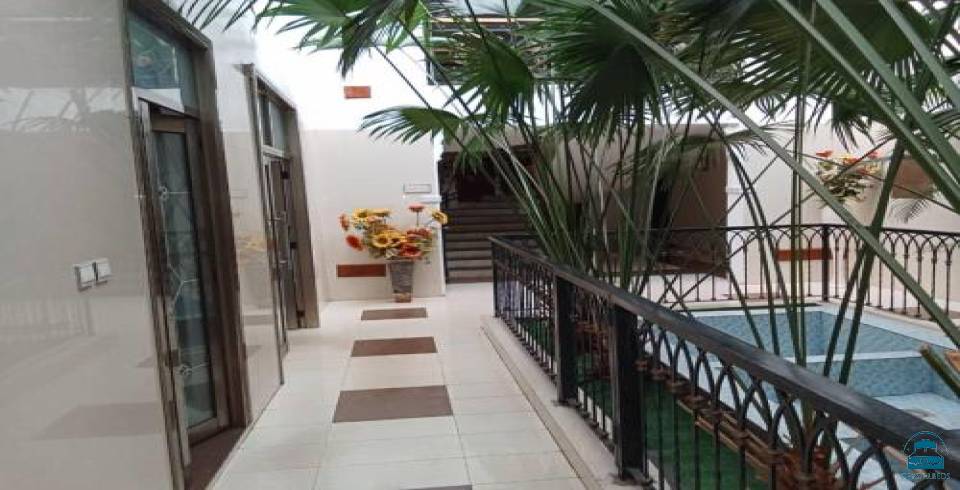 Lake 47 Suites Ltd