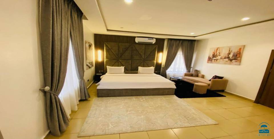 Sefcon Suites & Apartment