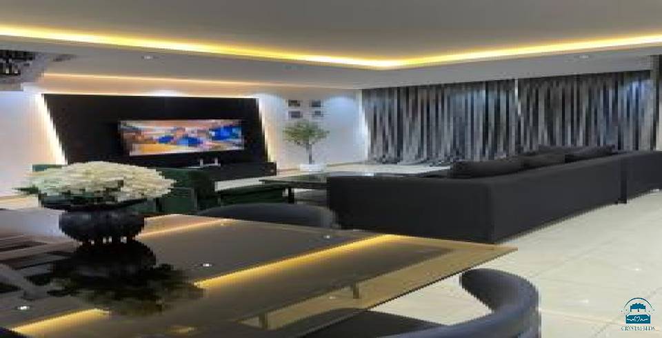 Zuma suite lounge and apartment
