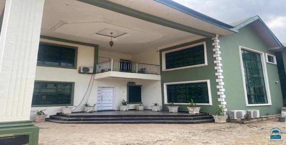 Platinum Palace Home