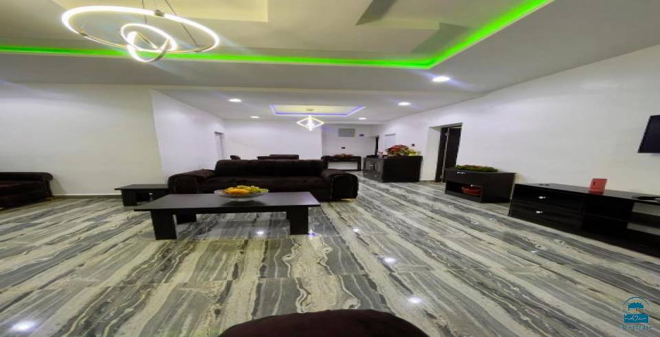 Aggrandize Luxury Homes