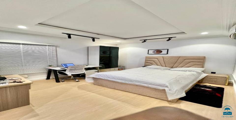 Zays luxury homes