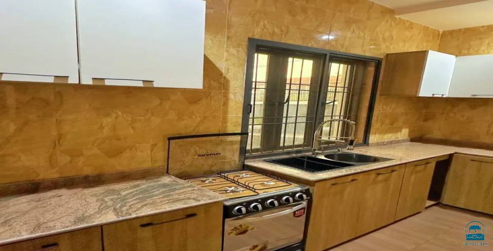 Deroche Apartment