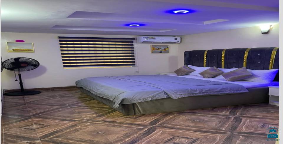 Penard Apartment 