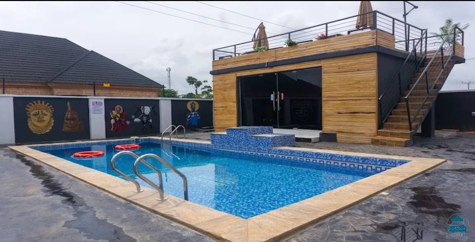 Aveyah Luxury Apartments 