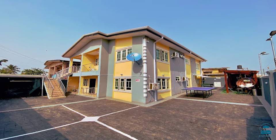 Boxx Apartments 
