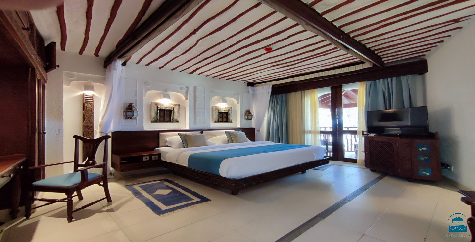 River Crossing Lodge