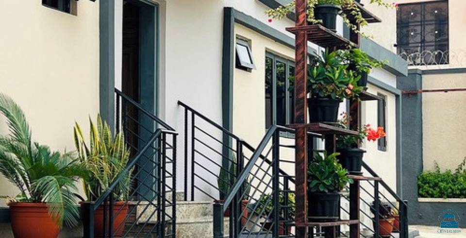 His Glory\'s Apartment