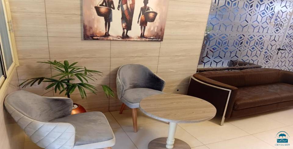 Peace Luxury Hotel 