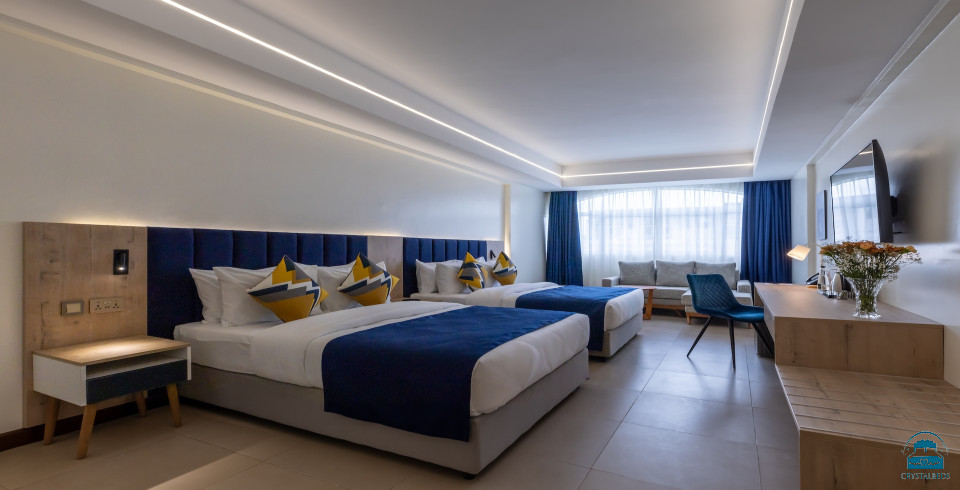 The Pier Unit 9