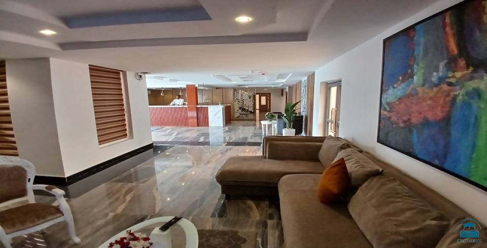 1 OAK APARTMENTS