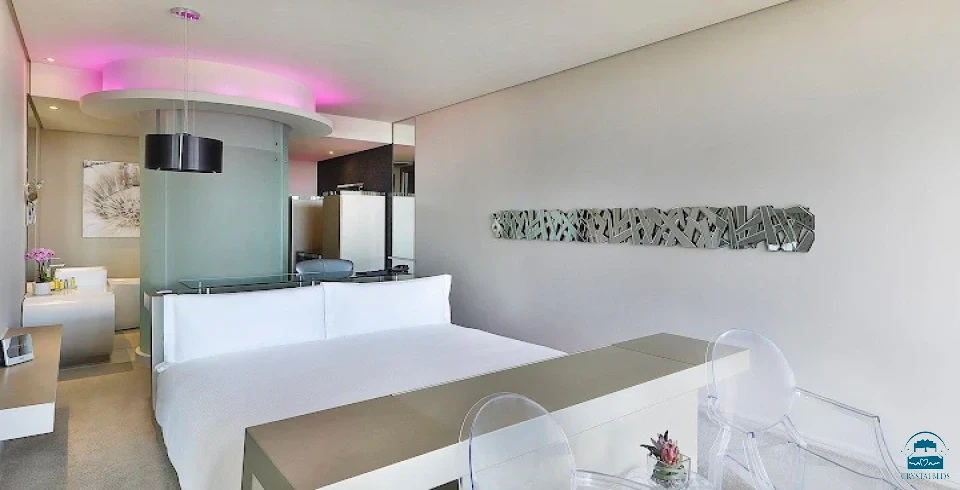 Cape Town Marriott Hotel, Crystal Towers