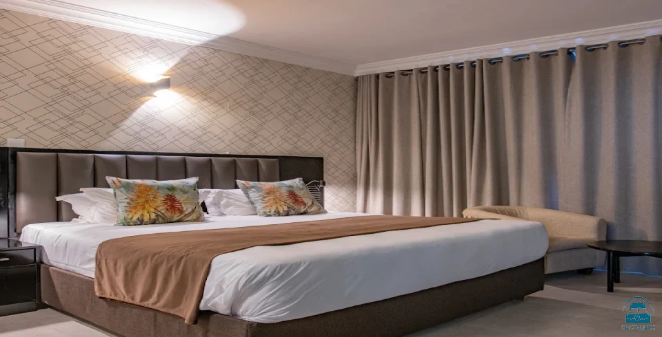 Cresta Oasis Hotel