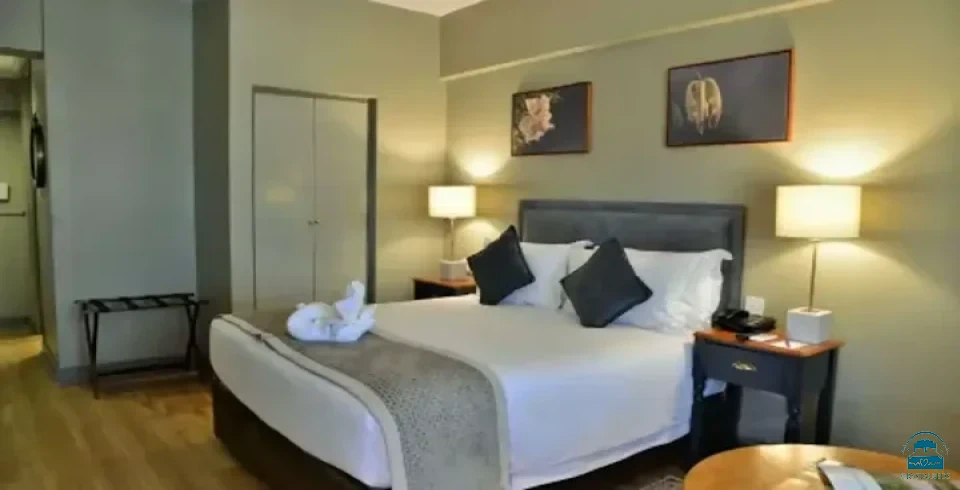 Cresta Jameson Hotel