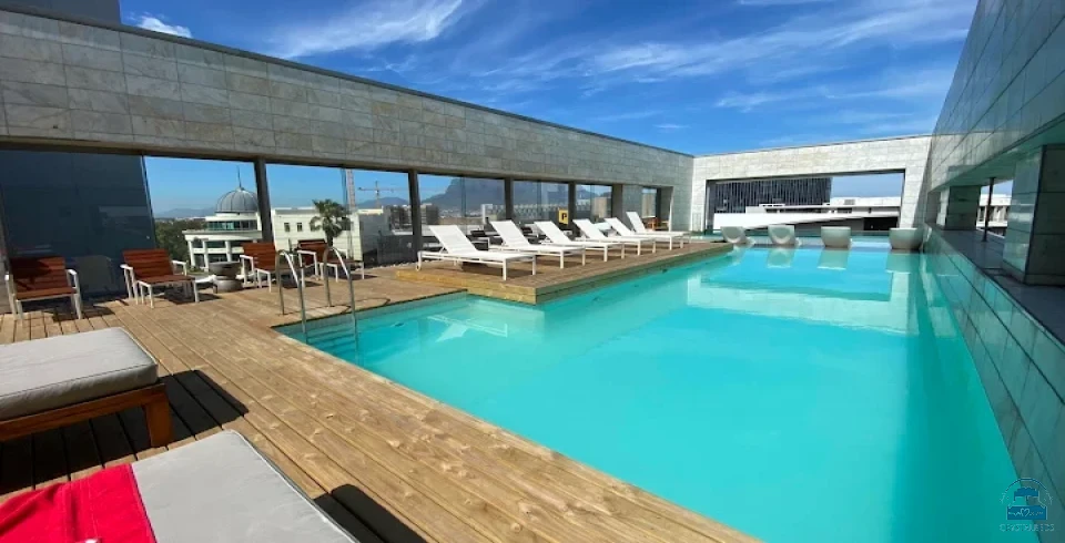 Cape Town Marriott Hotel, Crystal Towers