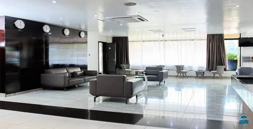 La Maison Royale Hotel