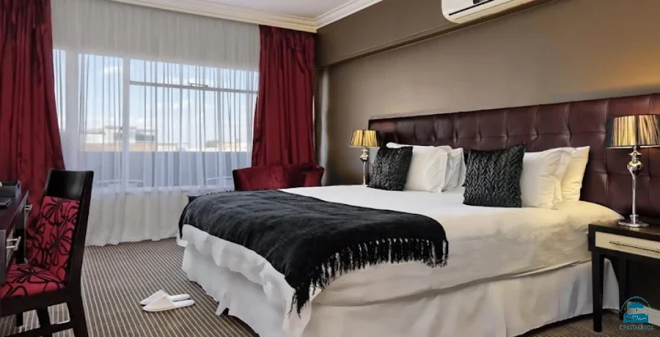 Ascot Hotel