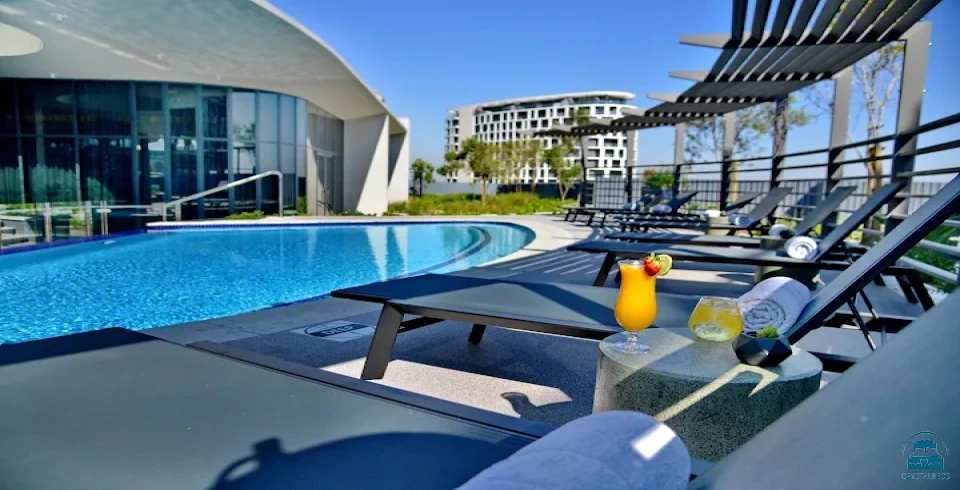 Courtyard Hotel Waterfall City