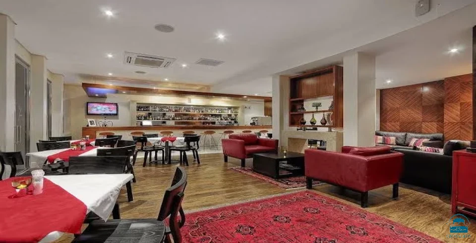 Ascot Hotel