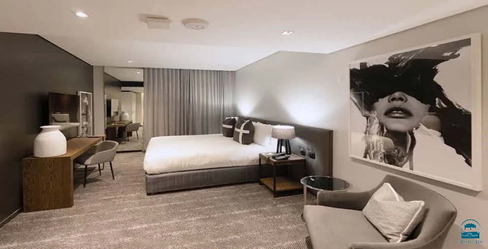 Capital 15 On Orange Hotel And Spa