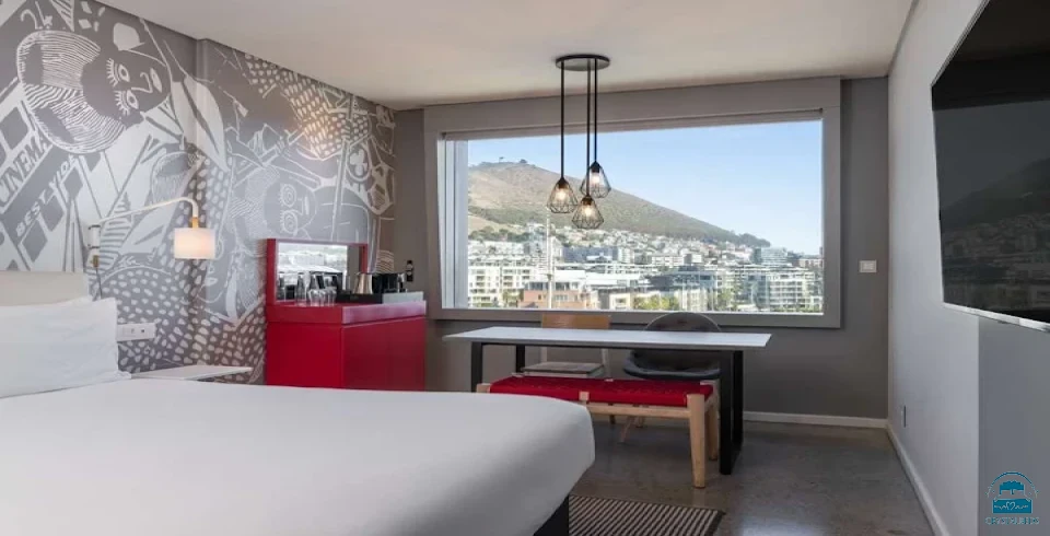 Radisson Red Capetown V&A Waterfall